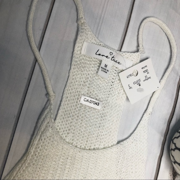 Love tree knit crop top - Picture 6 of 6